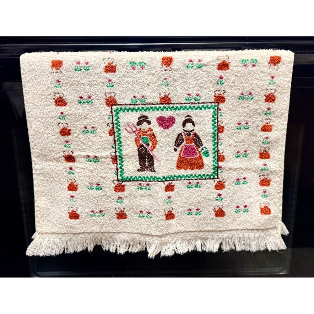 Cannon Vintage Hand Towel Folk Art American Gothic Tea Kettle